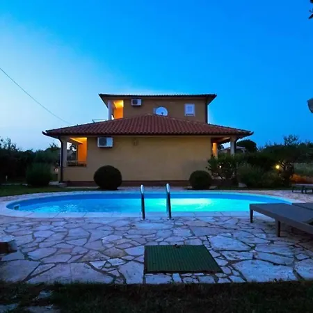 度假居 Holiday House Zugan *