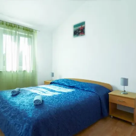 Holiday House Zugan בית נופש Kaštelir