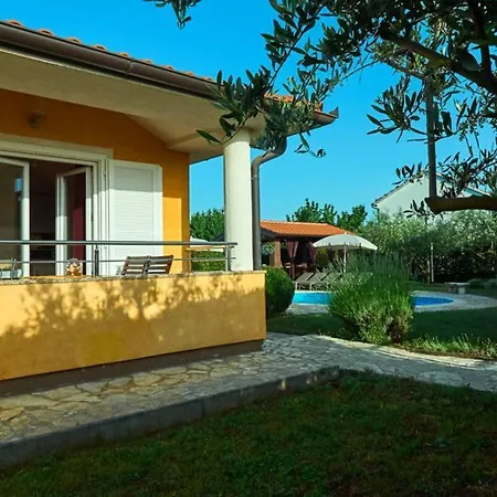 Holiday House Zugan * Kaštelir