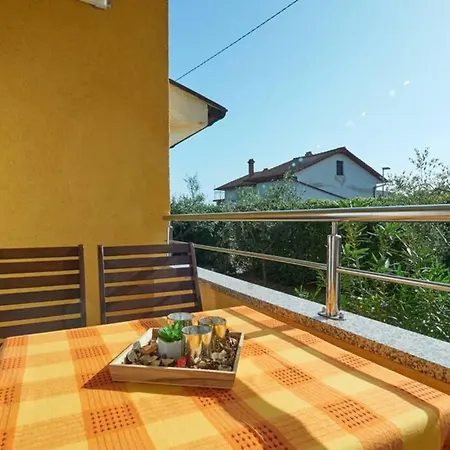 Holiday House Zugan *